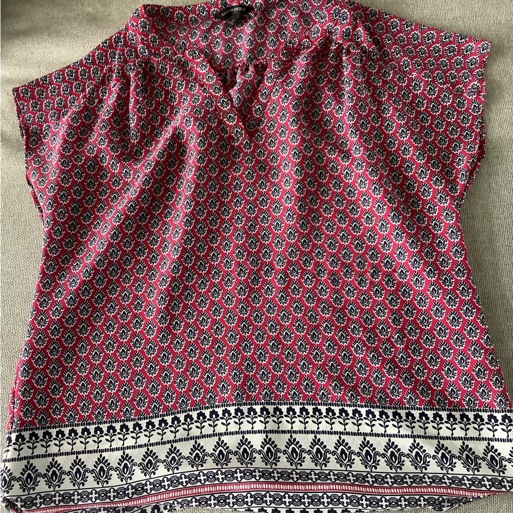 Banana Republic Red and Navy Patterned Top